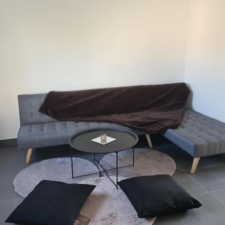 Jolie F1 Neuf Et Fonctionnel Apartment อาร์ฌ็องเตย ภายนอก รูปภาพ