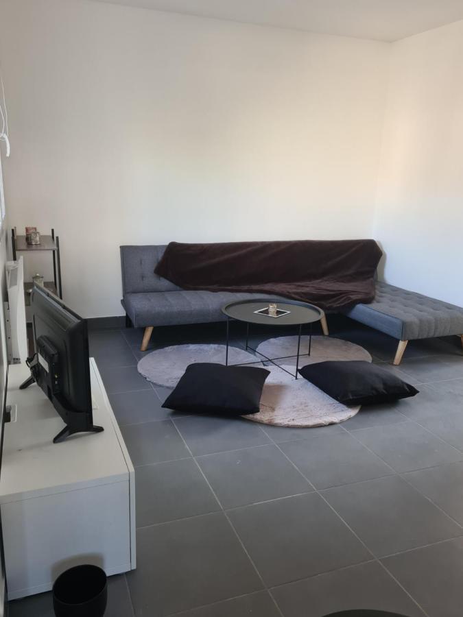 Jolie F1 Neuf Et Fonctionnel Apartment อาร์ฌ็องเตย ภายนอก รูปภาพ